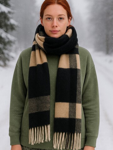 COLLEZIONE ALESSANDRO Scarf 'SuperSofty' in Black: front