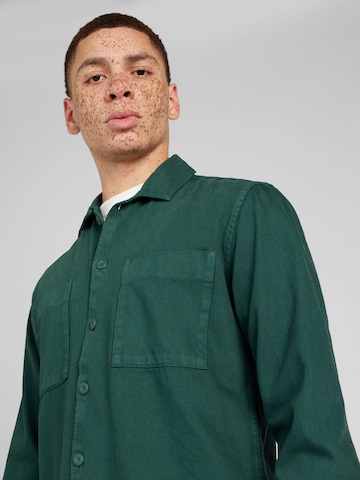 Springfield Comfort fit Button Up Shirt in Green