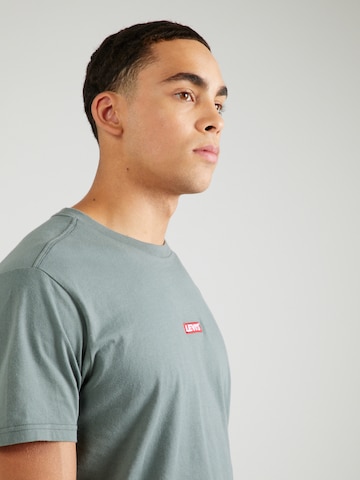 LEVI'S ® Shirt 'SS Relaxed Baby Tab Tee' in Groen