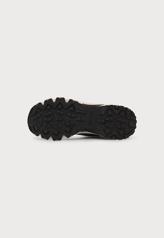 SKECHERS Низкие кроссовки 'HILLCREST-HAMPTON' в Черный