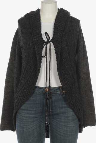 Qiero Sweater & Cardigan in XL in Grey: front