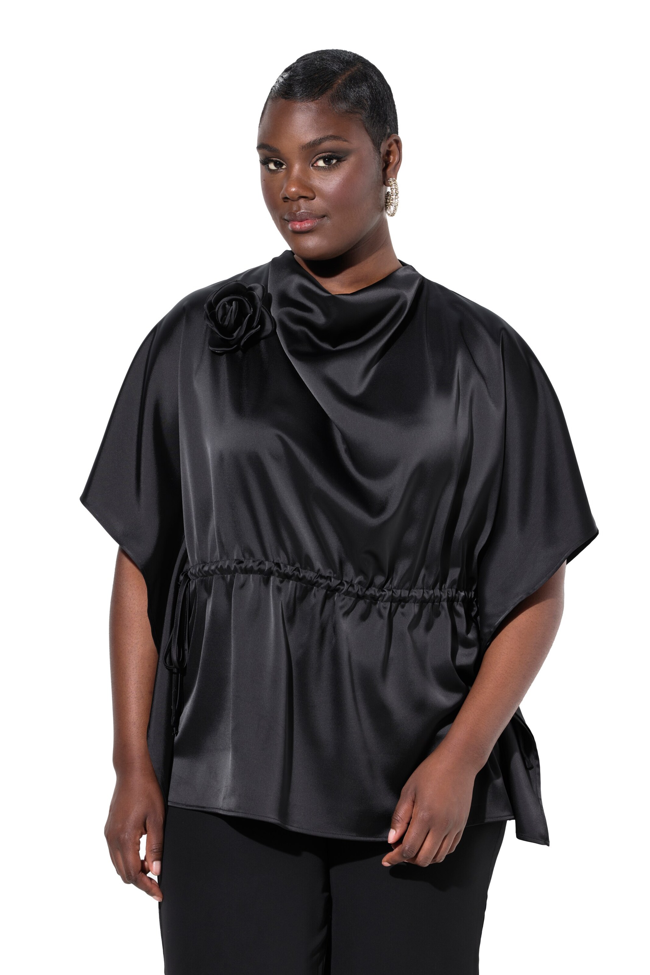 Ulla Popken Blouse in Black: front