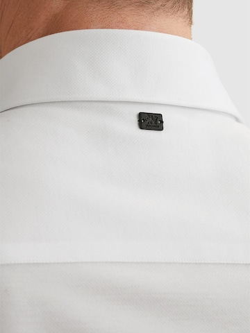 Regular fit Camicia 'Elevated Knit shirt' di VANGUARD in bianco