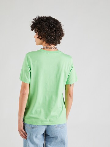 NÜMPH T-Shirt 'KAZUMI' in Grün