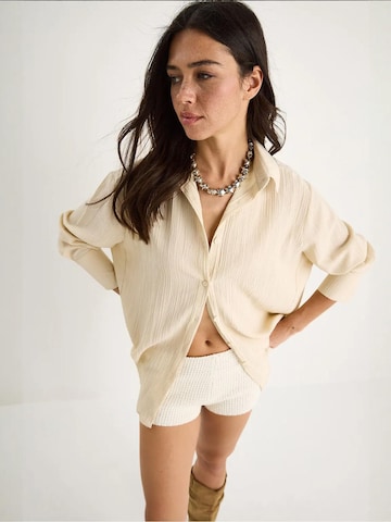 Camicia da donna di Bianco Lucci in beige