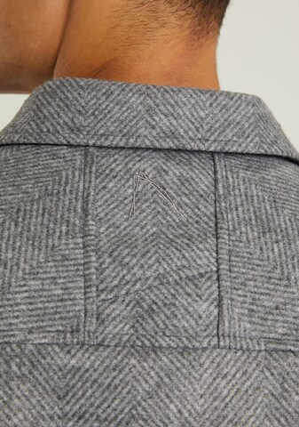 CHASIN' Tussenjas ' Stryke Herringbone ' in Grijs