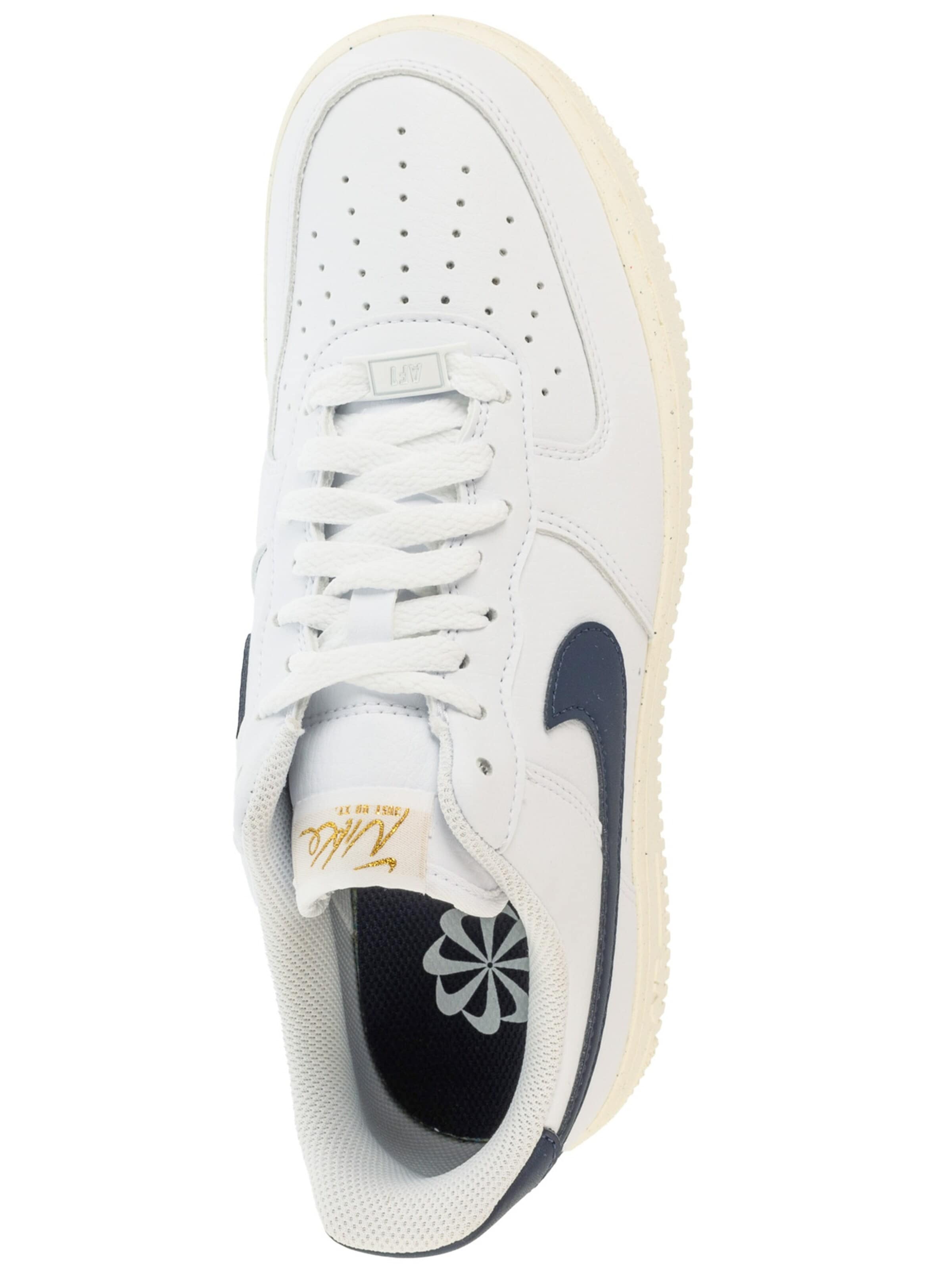NIKE Sneakers laag 'Nike Air Force 1 07' in Wit