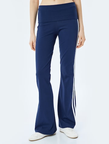 Koton Flared Leggings in Blau: Vorderseite