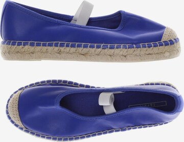 ESPRIT Flats & Loafers in 38 in Blue: front