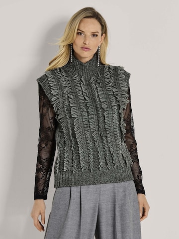 Pull-over MADELEINE en gris : devant