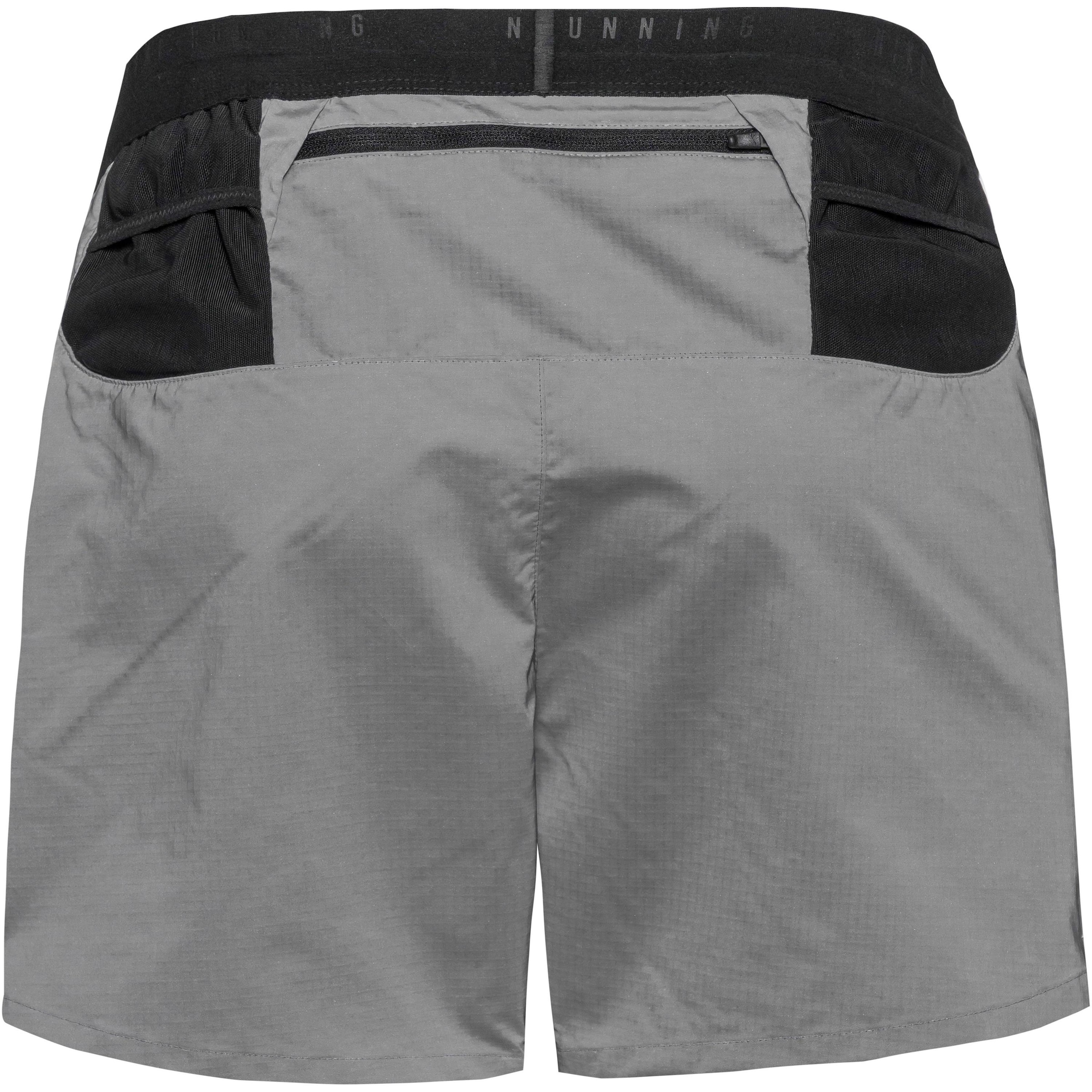 NIKE Regular Sportshorts 'REFLECT' in Grau