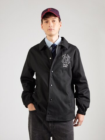 Veste mi-saison 'COACHES NEYYAN ' NEW ERA en noir : devant