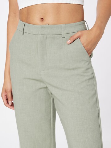 Moves - Loosefit Calças chino 'Hamasti' em verde