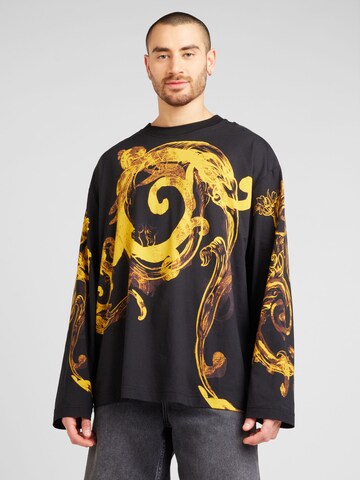 Versace Jeans Couture T-shirt i svart: framsida