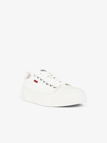 Sneaker bassa di ACUPUNCTURE in bianco
