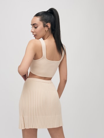 ABOUT YOU x VIAM Studio - Top 'Jessica' en beige: atrás