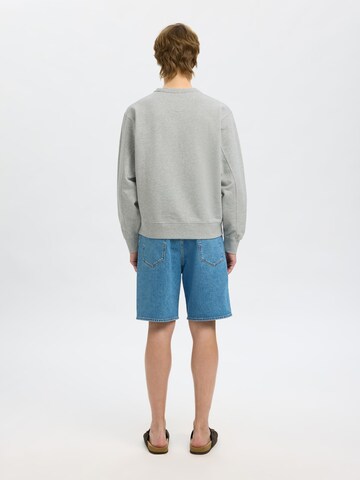 SELECTED Sweatshirt i grå