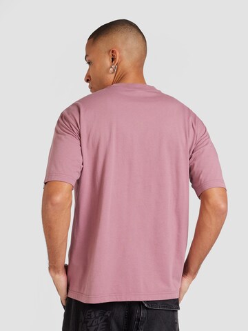 Levi's Skateboarding T-Shirt in Lila
