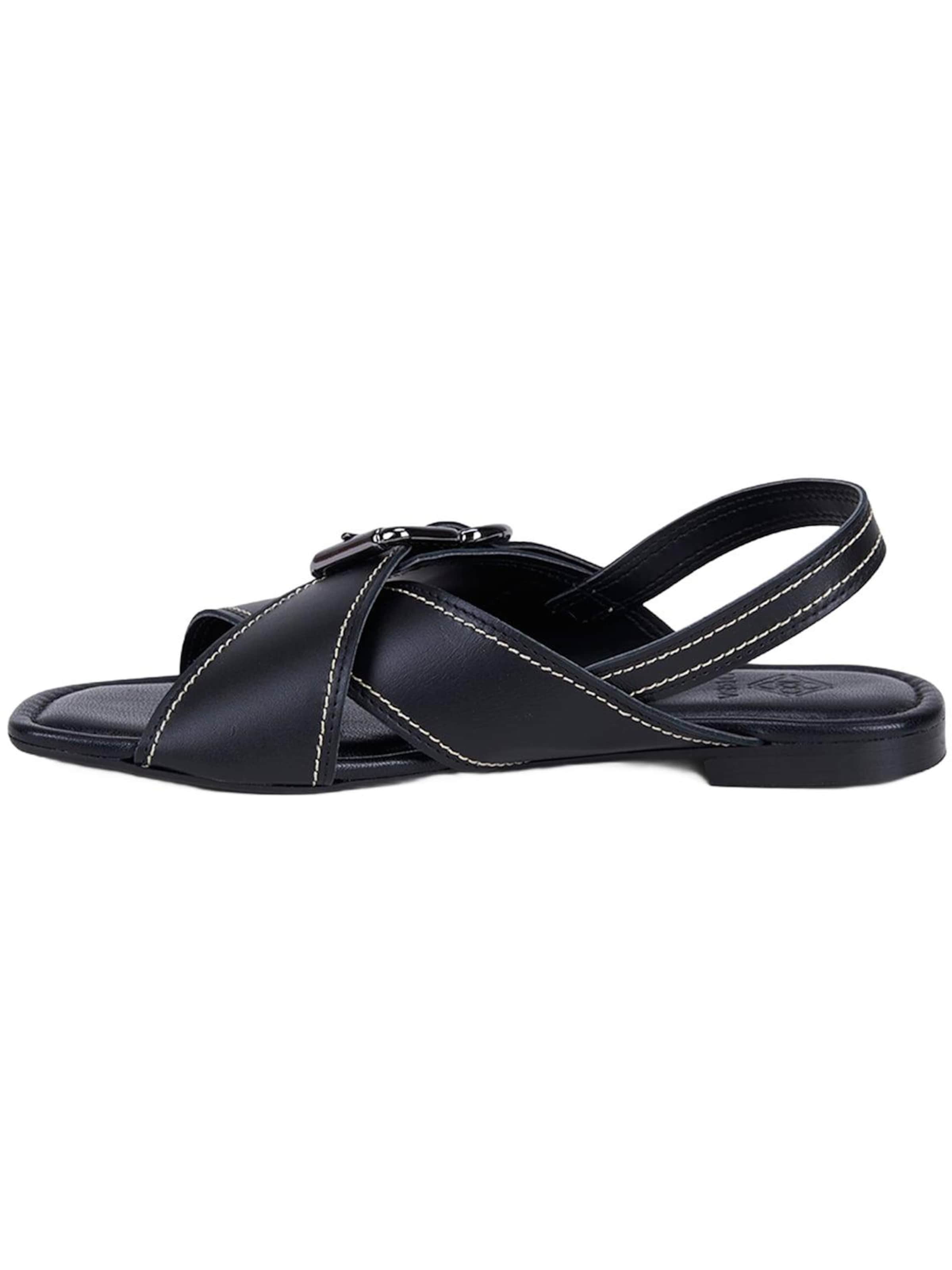 Desa Sandale‌‌‌ in Schwarz