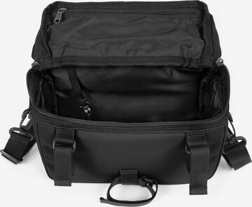 EASTPAK Sporttáska 'AMAN BIKE' - fekete