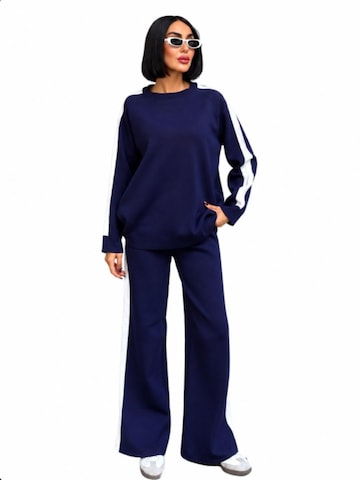 Sobe Istanbul Leisure suit 'Comfortabele Dames Set Met Gestreepte Randen- Trainingspak - Loungewear- Huispak Marineblauw Eén Maat' in Blue: front