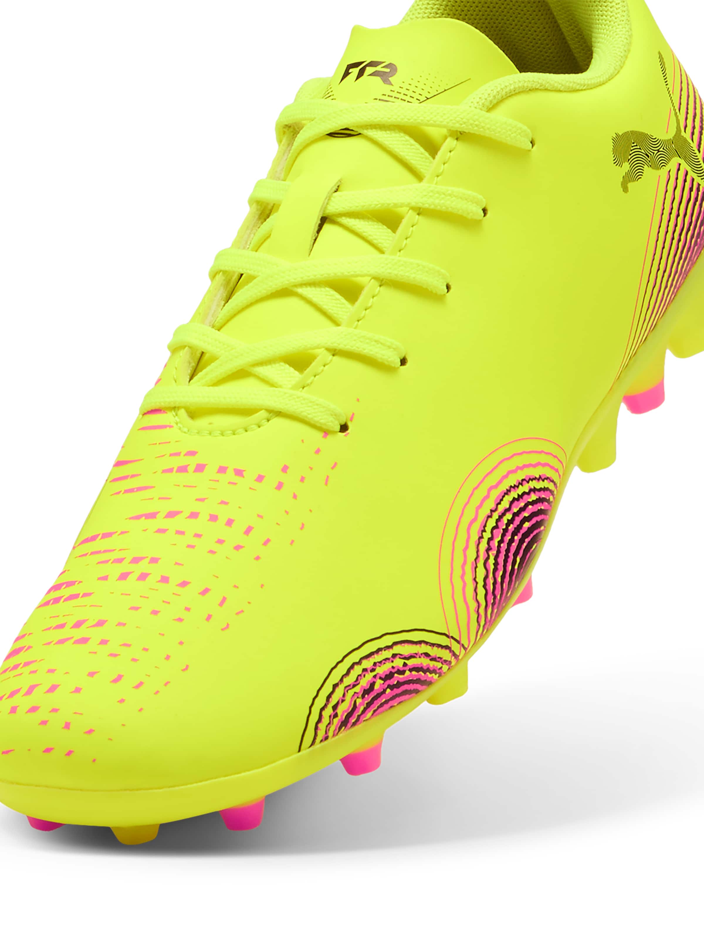 PUMA Sports shoe 'FUTURE 8 PLAY' in Yellow