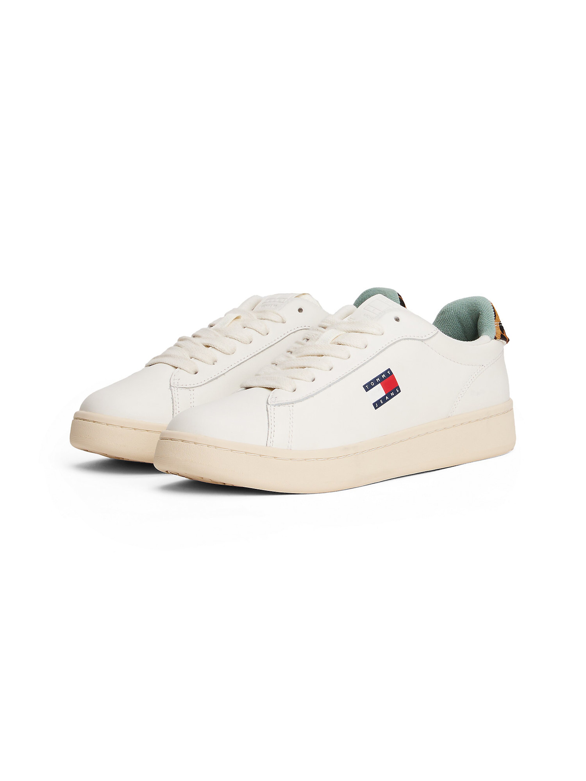 Tommy Jeans Sneaker in Weiß