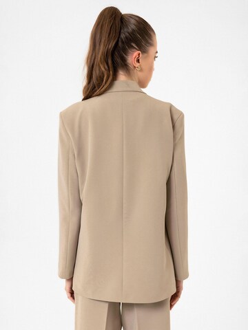 Blazer 'Bianca' di Antioch in beige