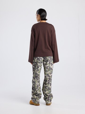 America Today Shirt in Brown