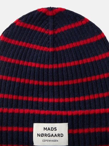 MADS NORGAARD COPENHAGEN Шапка 'Yota Anju' в синьо
