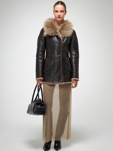 Cappotto invernale 'Mallory' di V S P in marrone: frontale