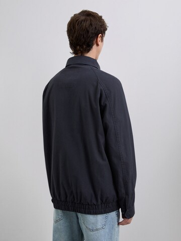 Scalpers Übergangsjacke in Blau