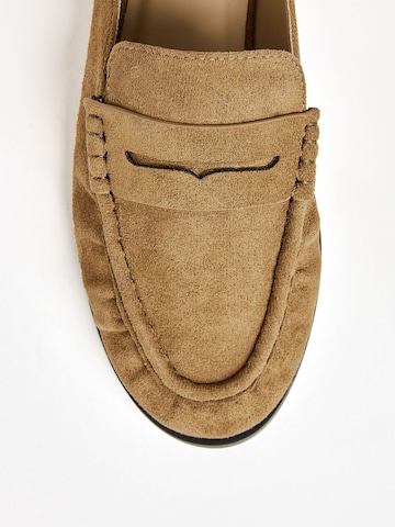 Friends Like These - Zapatos abiertos en gris