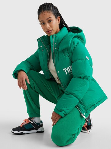 Giacca invernale di Tommy Jeans in verde