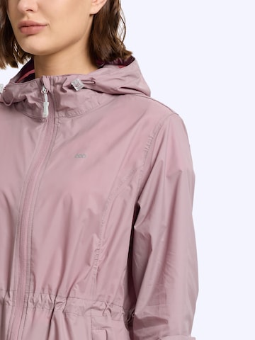 33,000ft Raincoat in Pink