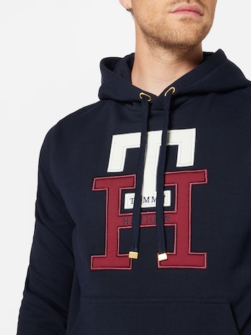 TOMMY HILFIGER Mikina – modrá