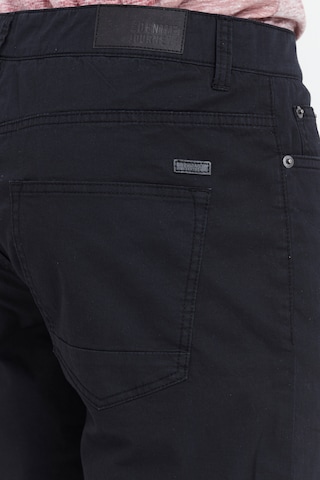 !Solid Regular Chino 'MILLAN' in Zwart