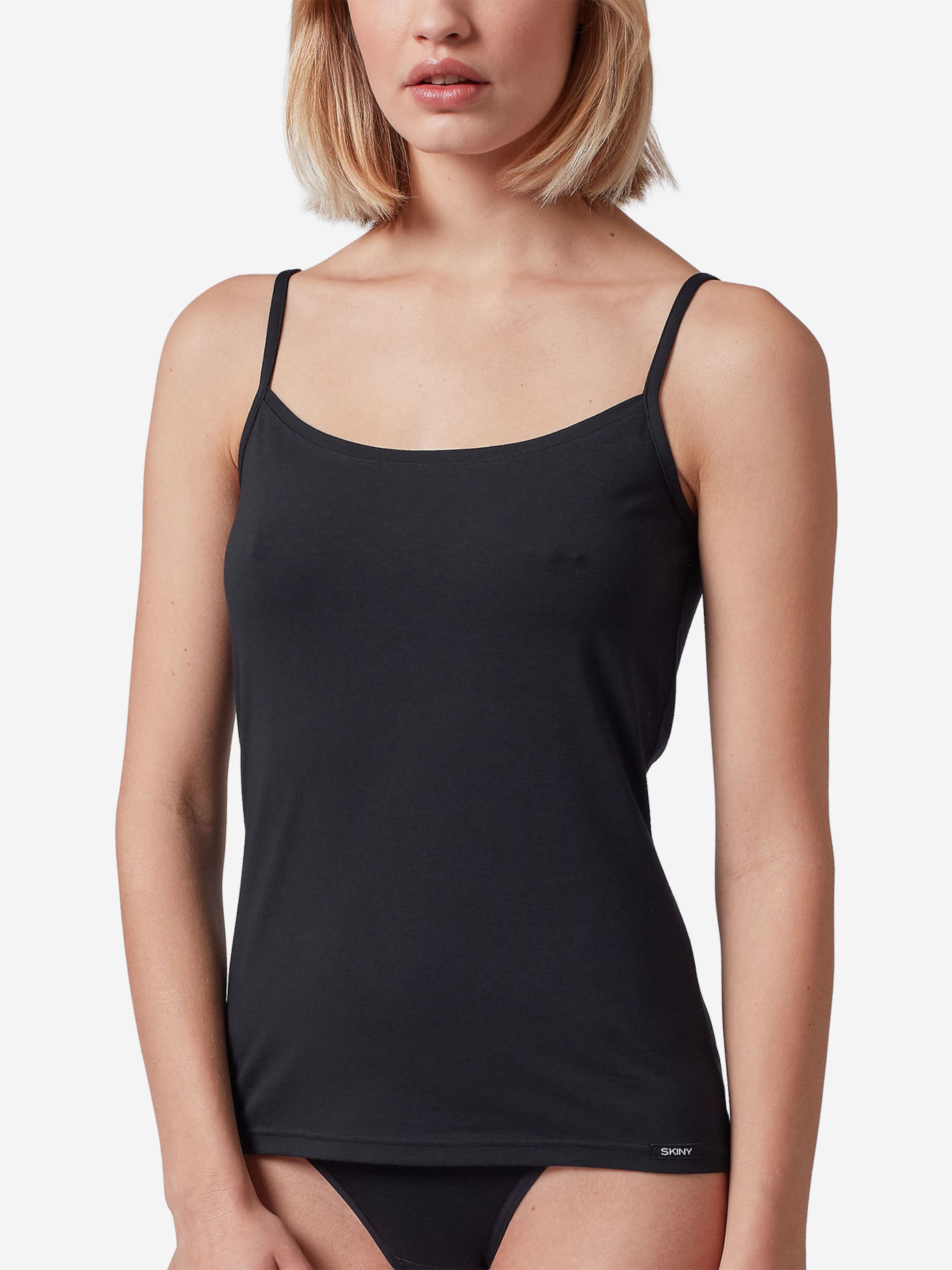 Haut ' Cotton Essentials ' Skiny en noir : devant