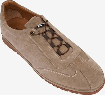 Chaussure basse 'Schnürschuhe' Desa en beige : devant
