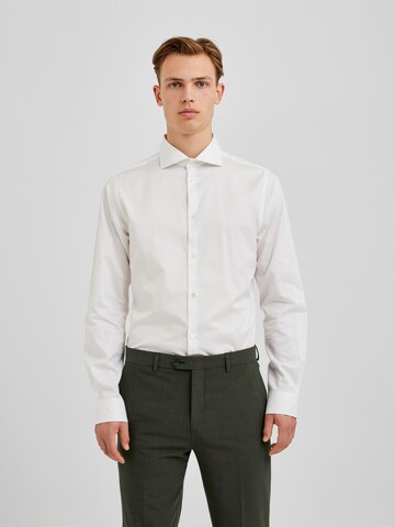 Bertoni Slim fit Button Up Shirt 'Kalf' in White: front
