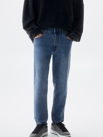 Pull&Bear Regular Jeans in Blue: front