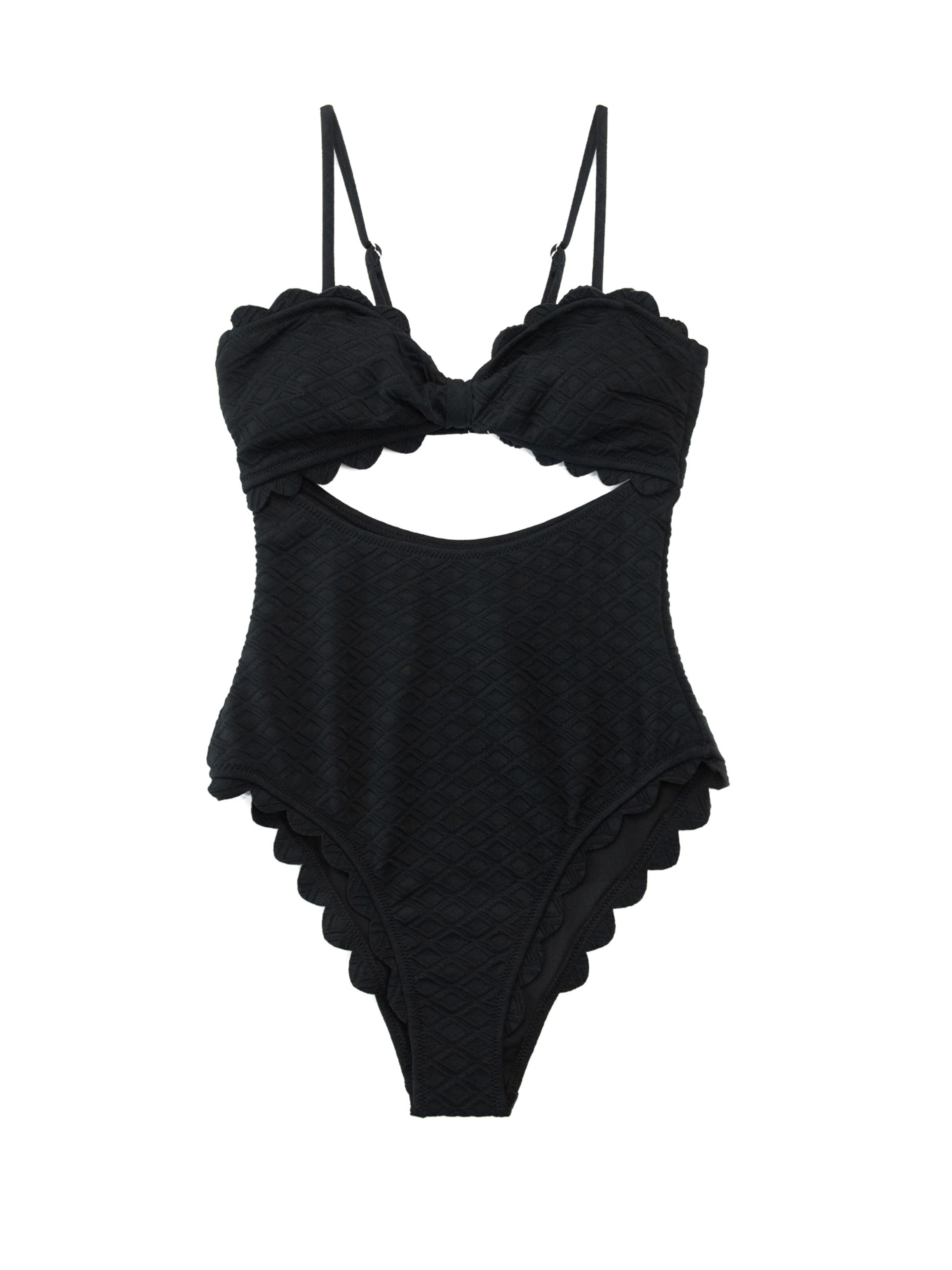 Cupshe Bralette Swimsuit in Black: front