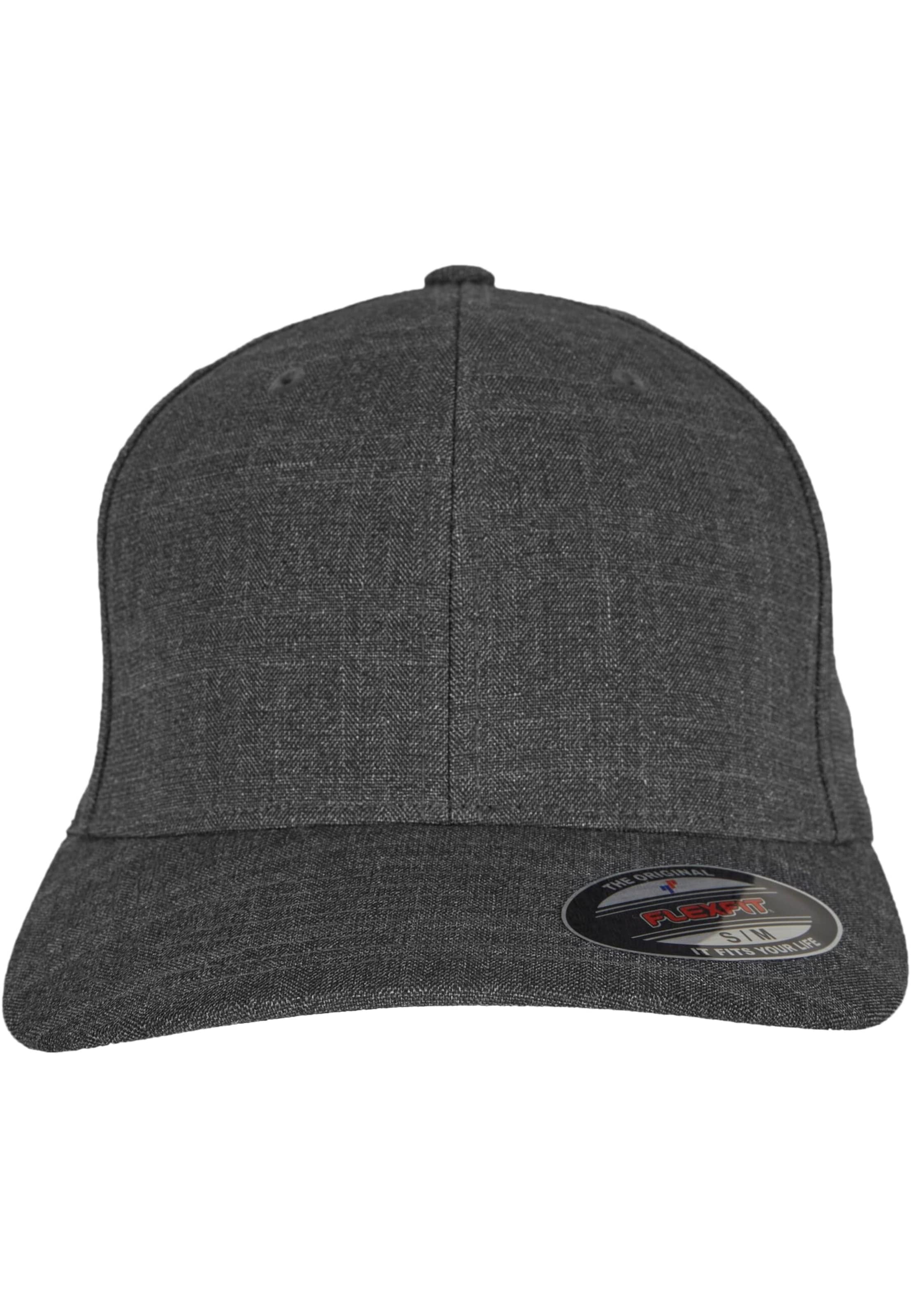 Casquette Flexfit en gris : devant