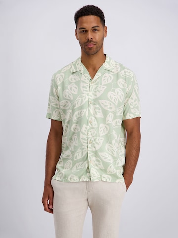 PIERRE CARDIN Regular fit Button Up Shirt in Green: front