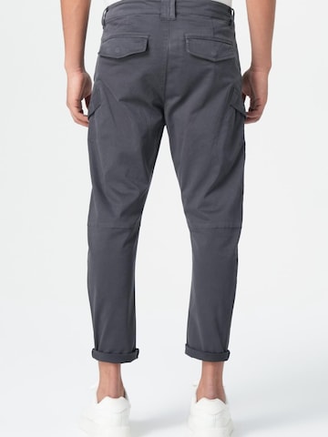 M.O.D MIRACLE OF DENIM Tapered Cargobukser i grå