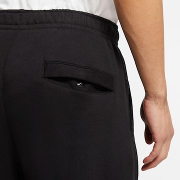 Nike Sportswear - regular Pantalón 'Club' en negro