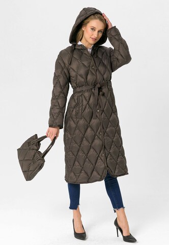 Jimmy Sanders Between-seasons coat in Green