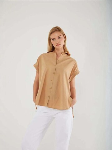 MixRay Oversized shirt in Beige: front