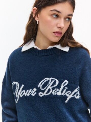 Pulover 'PACIFIC' de la Pull&Bear pe albastru