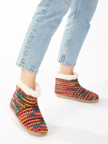 Minnetonka Slippers 'Betty' in Mixed colors: front